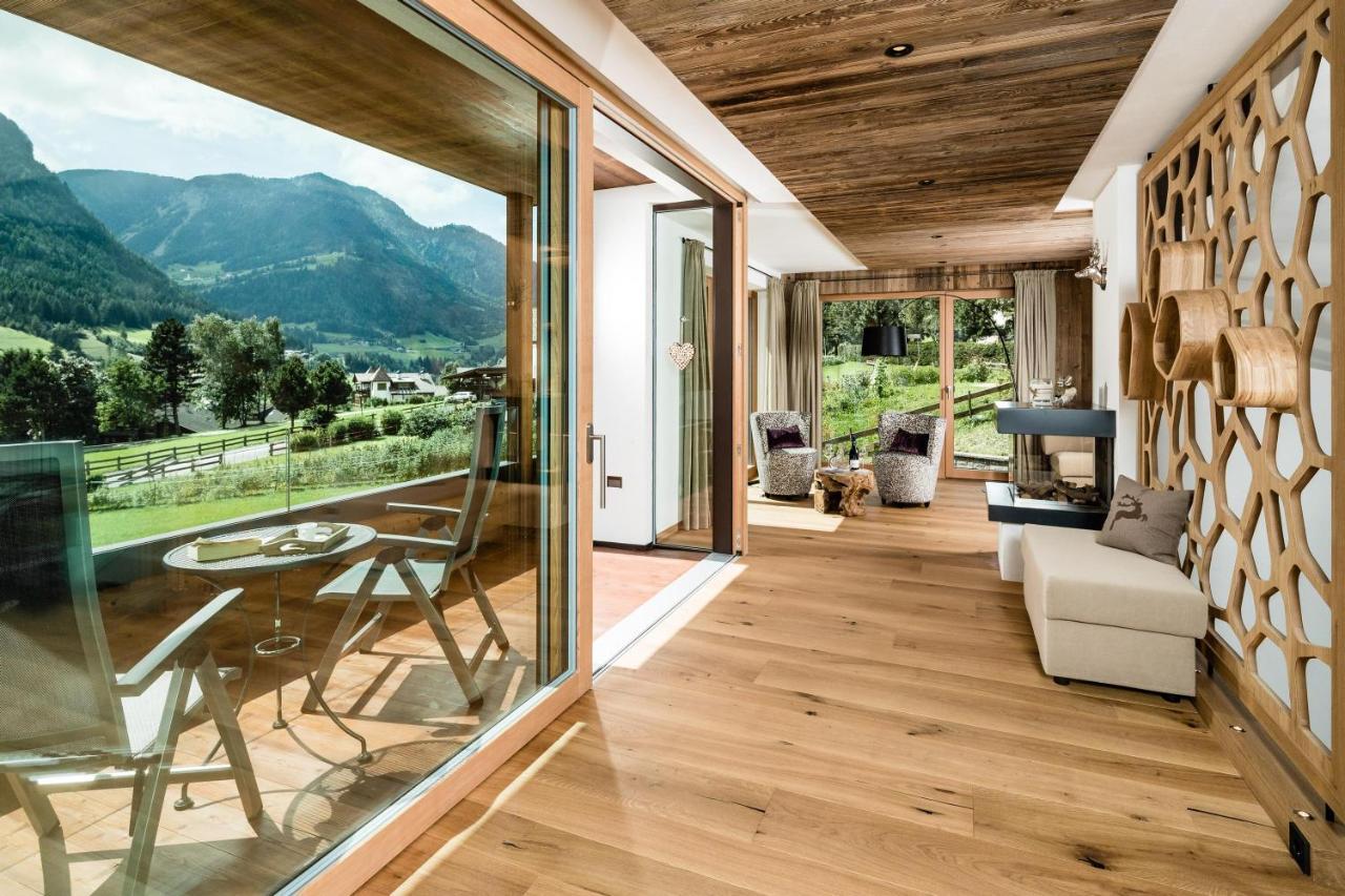 Paruda Mountainchalet Villa Urtijëi Buitenkant foto